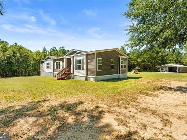 House for sale in Pembroke, Georgia