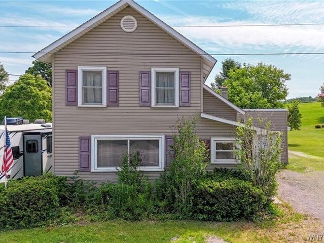 House for sale in North Java, New York