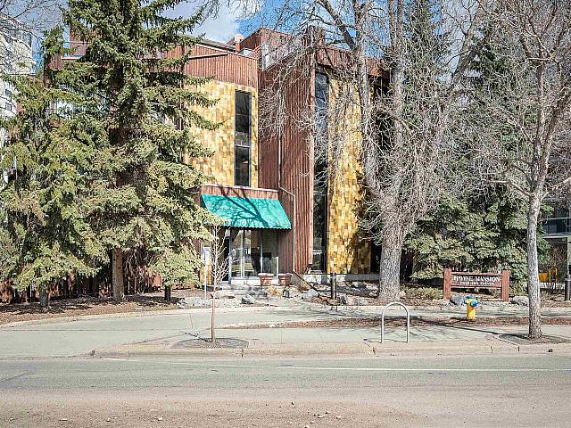 Condo for sale in Wedgewood, Alberta
