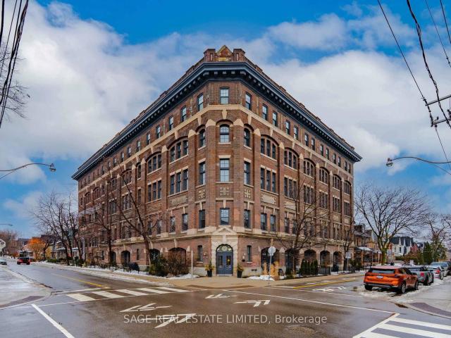 Condo for sale in Woburn, Ontario