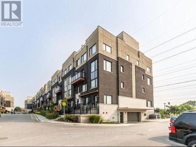 Townhouse for rent in Durham, Ontario