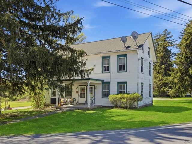 House for sale in Saratoga, New York
