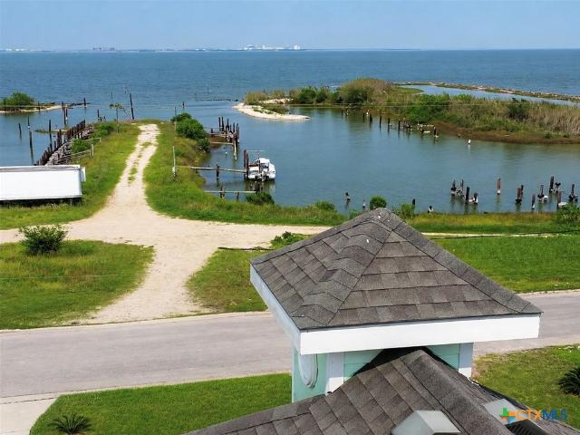 House for sale in Calhoun, Texas