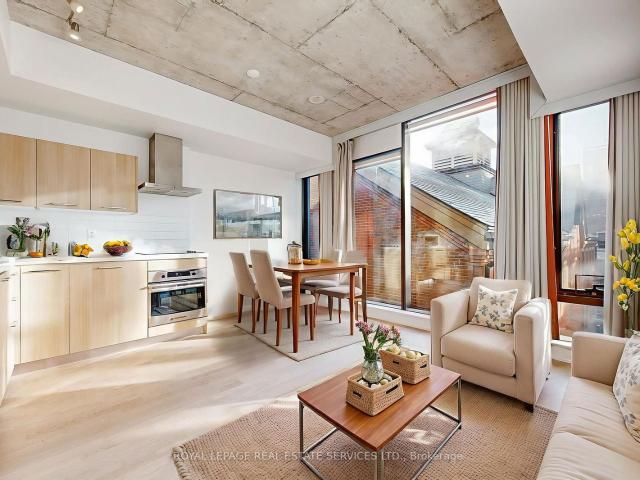 Condo for sale in Woburn, Ontario