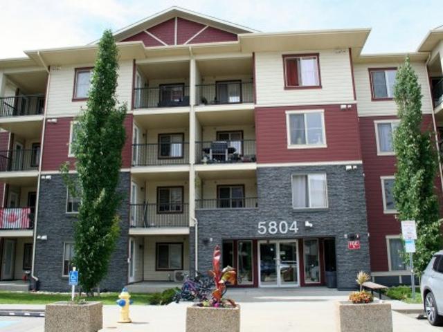 Condo for sale in Wedgewood, Alberta