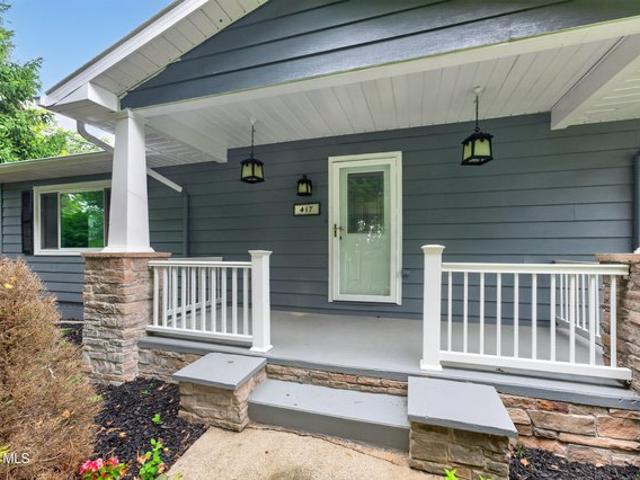 House for sale in Colonie, New York