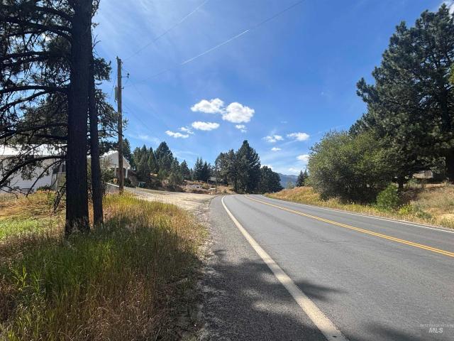 Land for sale in Cascade