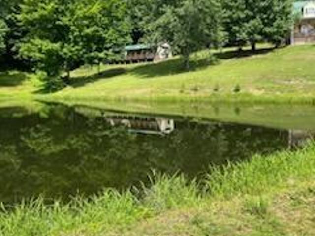 House for sale in Hustonville, Kentucky