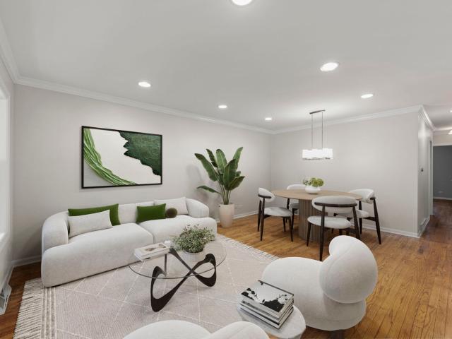 House for sale in Glen Ellyn, Illinois