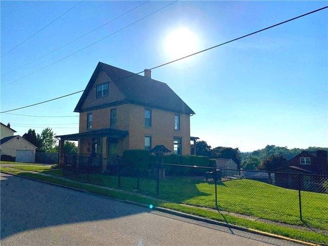 House for sale in Derry, Pennsylvania