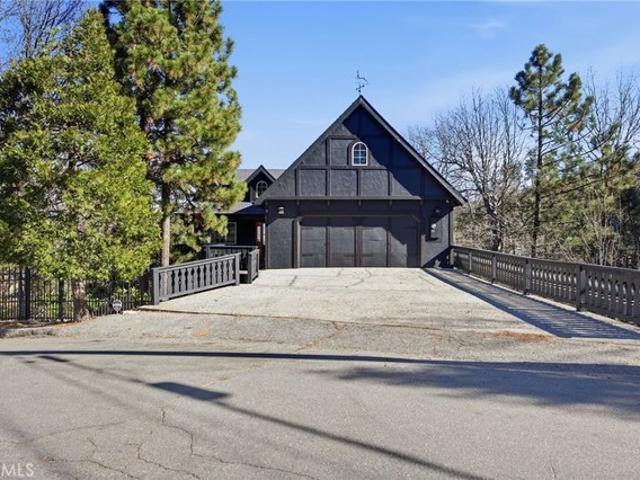 House for sale in Cedar Glen, California
