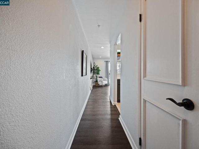 Condo for sale in Albany, California