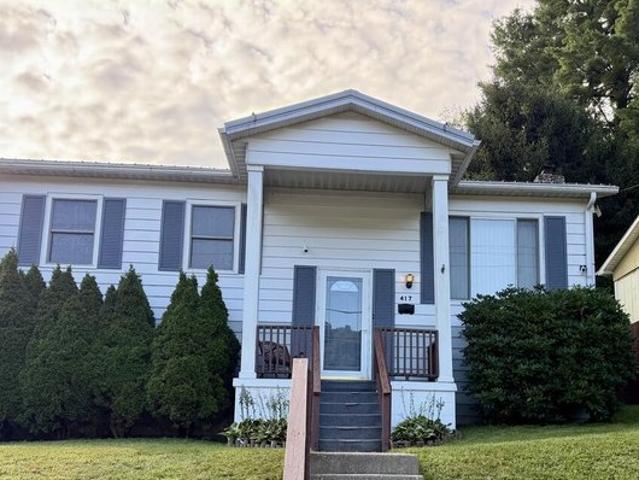 House for sale in Beckley, West Virginia