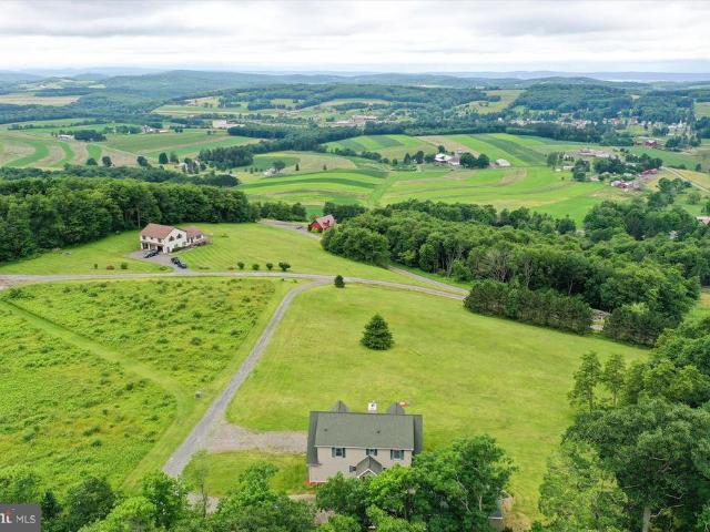 House for sale in Garrett, Maryland