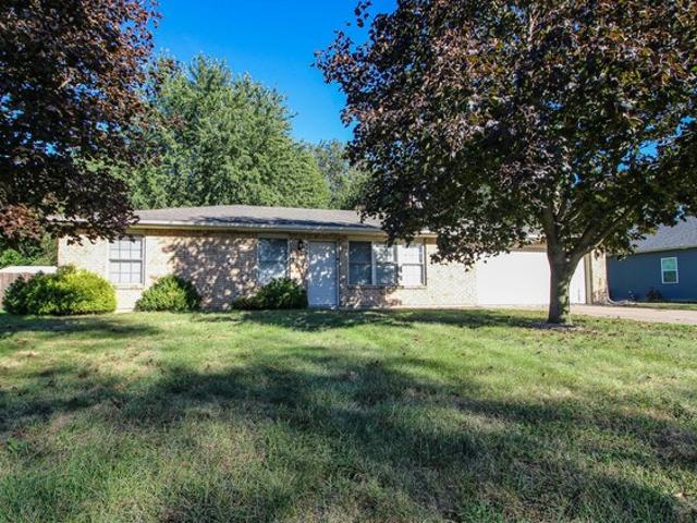 House for sale in De Motte, Jasper County