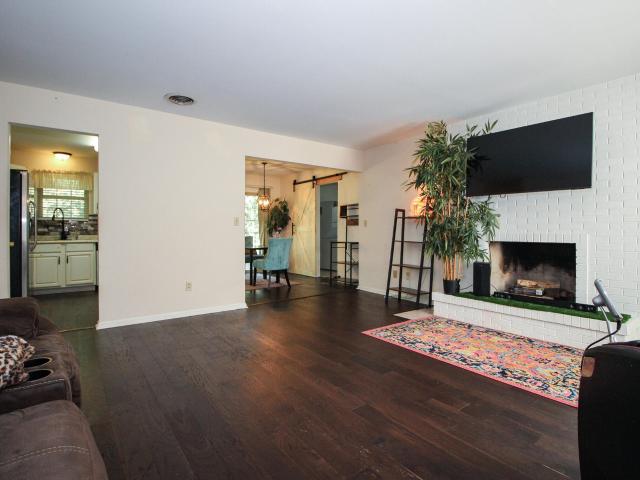 House for sale in De Motte, Jasper County