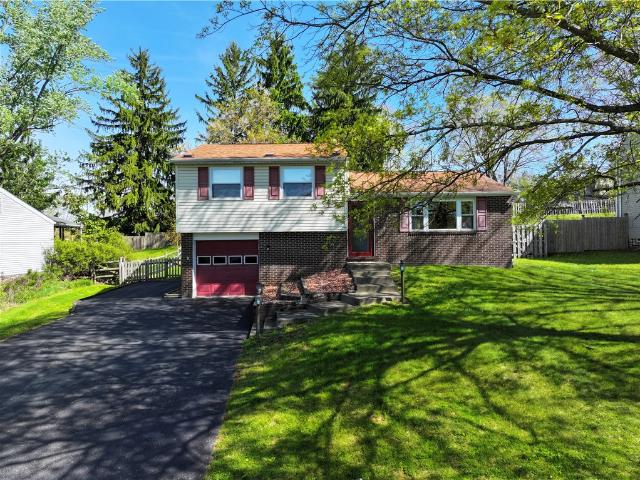 House for sale in Russellton, Pennsylvania
