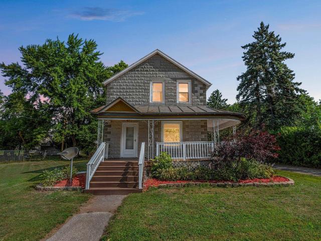 House for sale in Oconto, Wisconsin