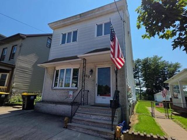 House for sale in Gordon, Pennsylvania