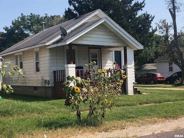 House for sale in East Peoria, Illinois