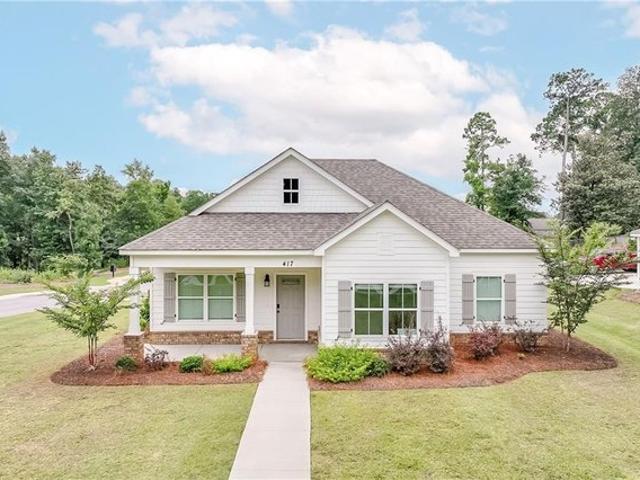 House for sale in Oak Bowery Heights, Opelika