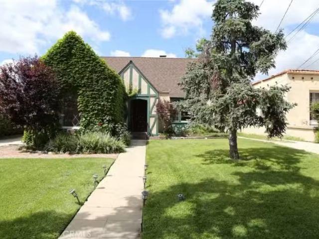 House for rent in Pomona