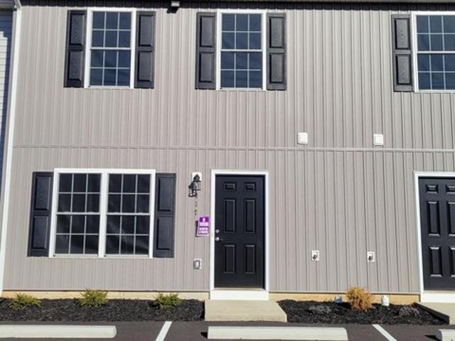 Townhouse for sale in Virginia