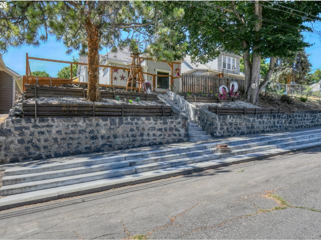 House for sale in Oregonia