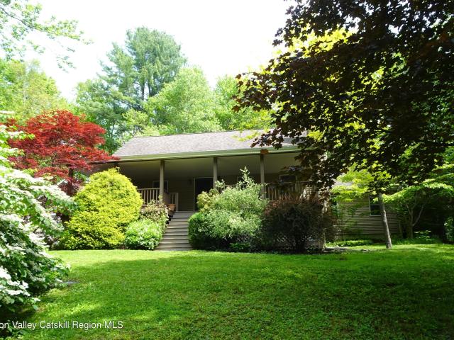 House for sale in Town of Hillsdale, Columbia County
