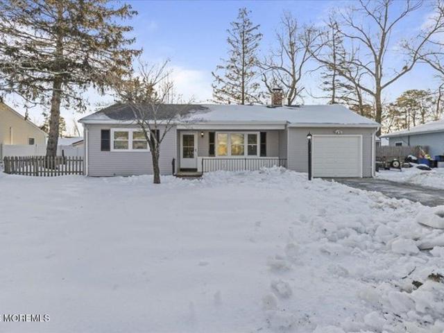 House for sale in Lanoka Harbor, New Jersey
