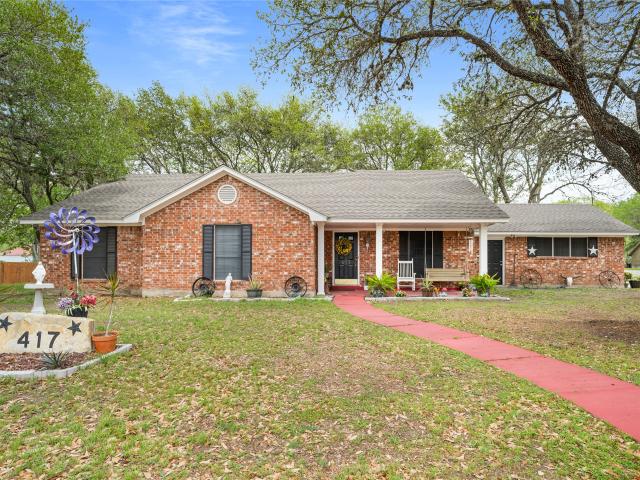 House for sale in Flatonia, Fayette County