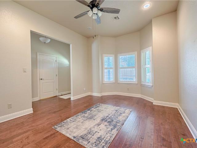 House for sale in Hallettsville, Lavaca County