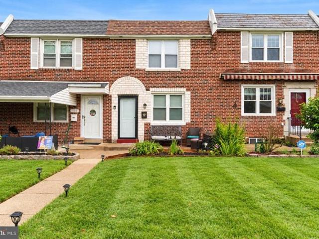 Townhouse for sale in Delco, Pennsylvania