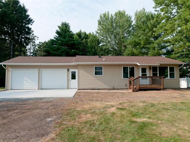 House for sale in Cameron, Wisconsin