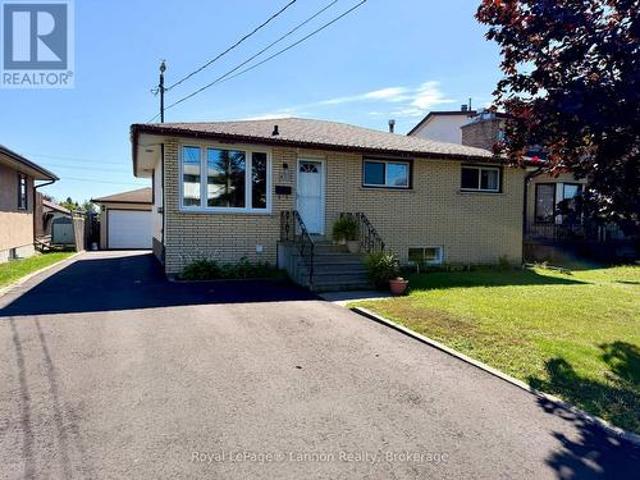 House for sale in Thunder Bay, Ontario