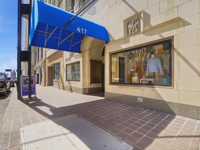 Condo for sale in Roselawn, Ohio