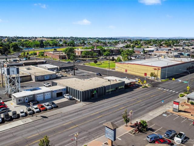 Commercial for sale in Moses Lake, Washington
