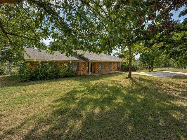 House for sale in Denton, Texas