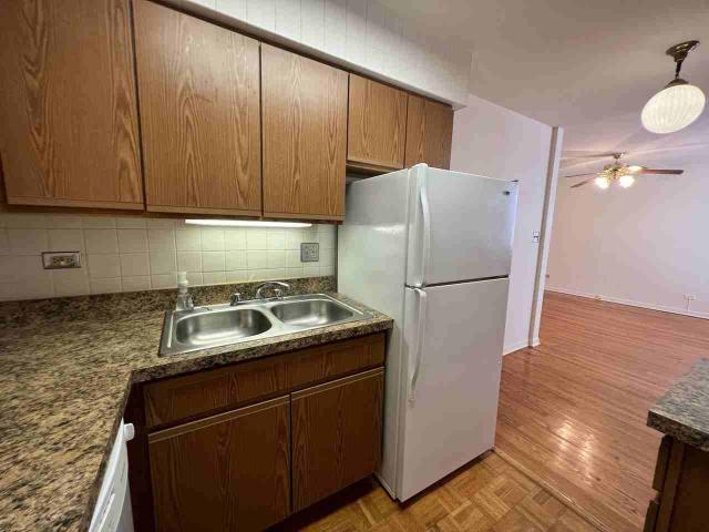 Apartment for rent in Chicago Park, Illinois