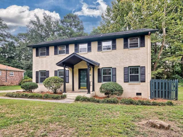House for sale in Coldstream, Columbia