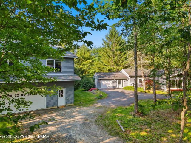 House for sale in Cresco, Pennsylvania