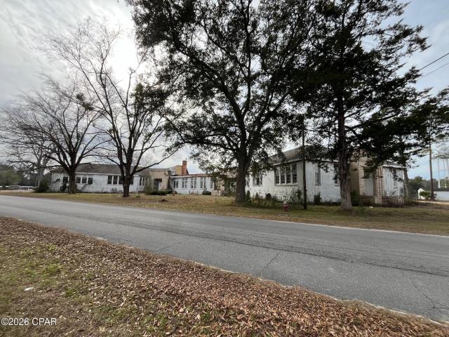 House for sale in Bascom, Florida