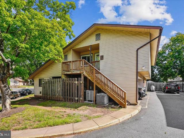 Condo for sale in Virginia