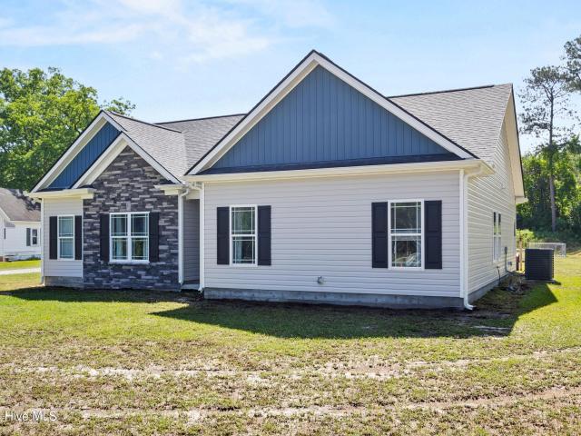 House for sale in Turkey, North Carolina