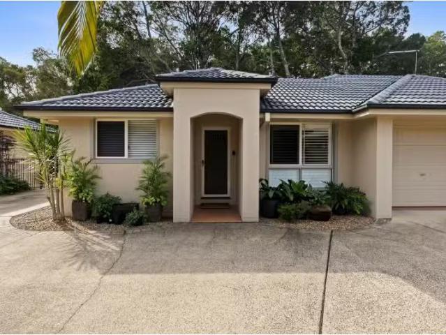 House for rent in Suffolk Park, New South Wales