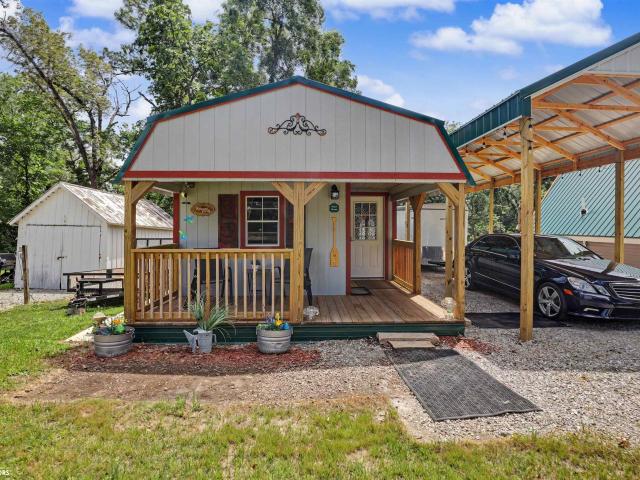 House for sale in Brooklyn, Iowa