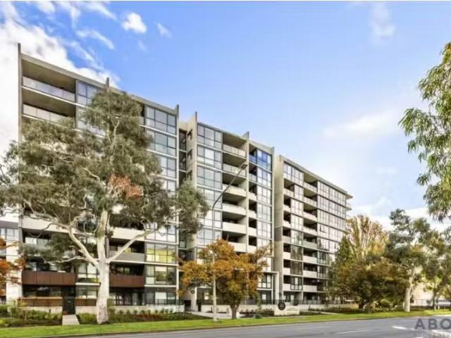 Apartment for rent in Lyneham, North Canberra