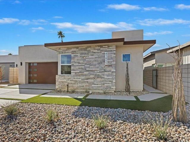 House for sale in Bermuda Dunes, California