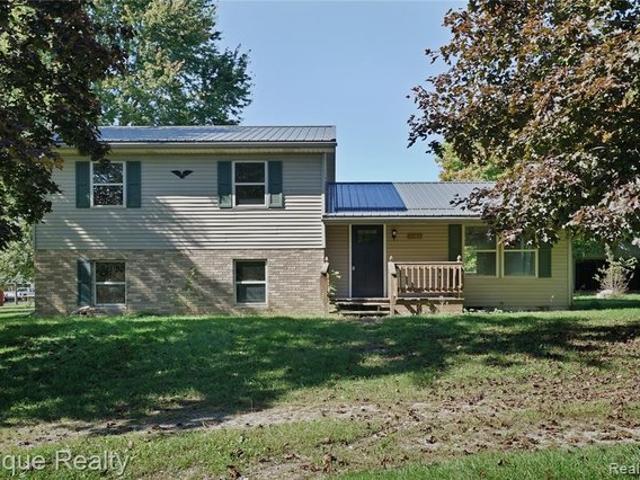 House for sale in North Branch, Lapeer County