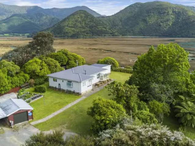 House for sale in Havelock, Marlborough